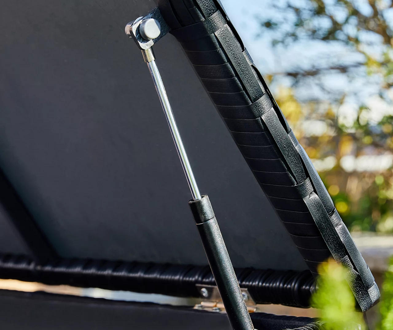 Black 140-Gallon All-Weather Wicker Storage Deck Box - Image 7