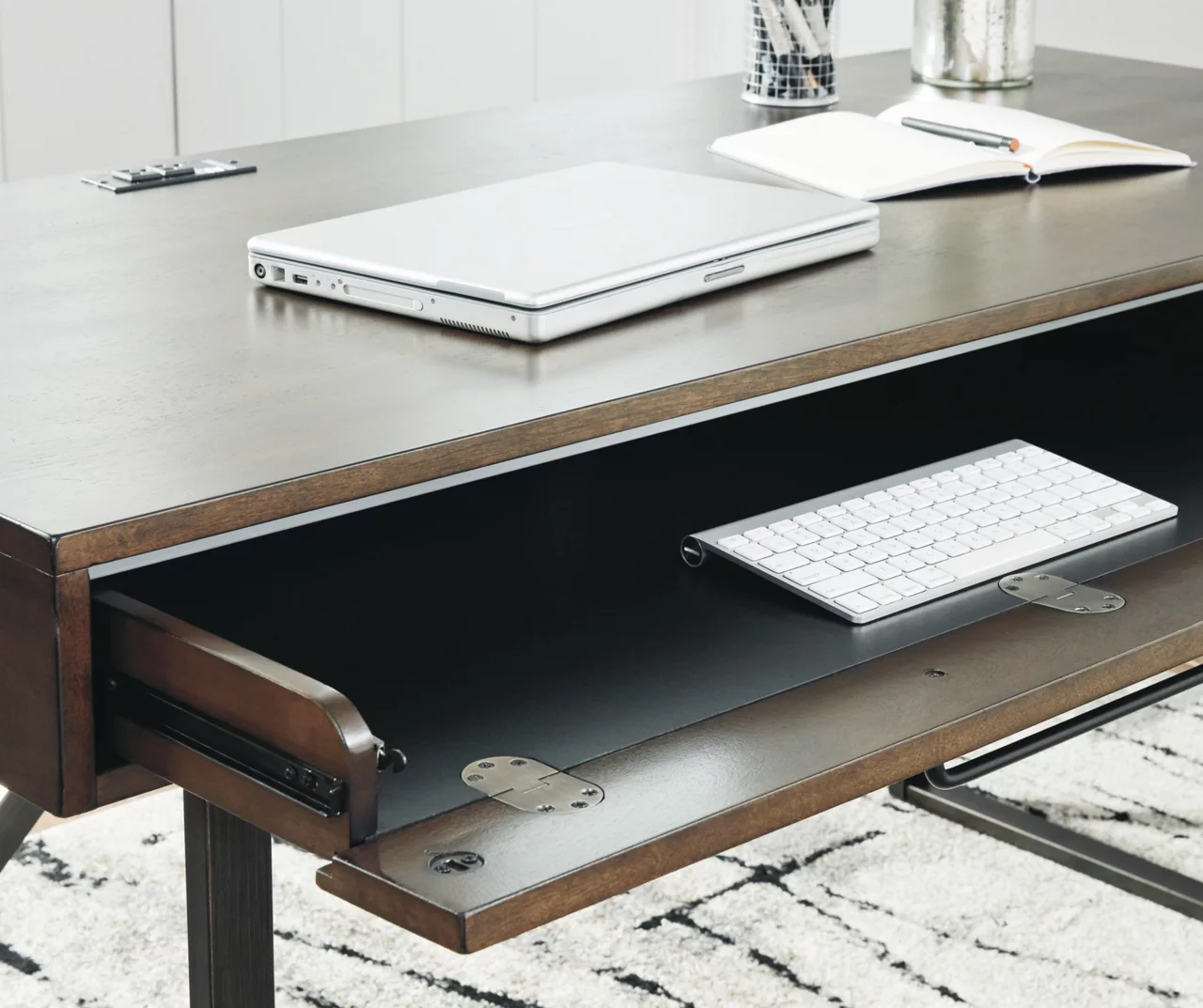 Starmore Home Office Desk With USB Charging - Image 7
