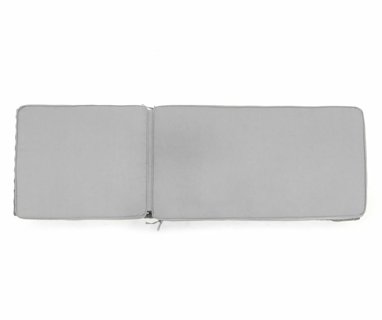 Broyhill Eagle Brooke All-Weather Wicker Cushioned Chaise Lounger - Image 9