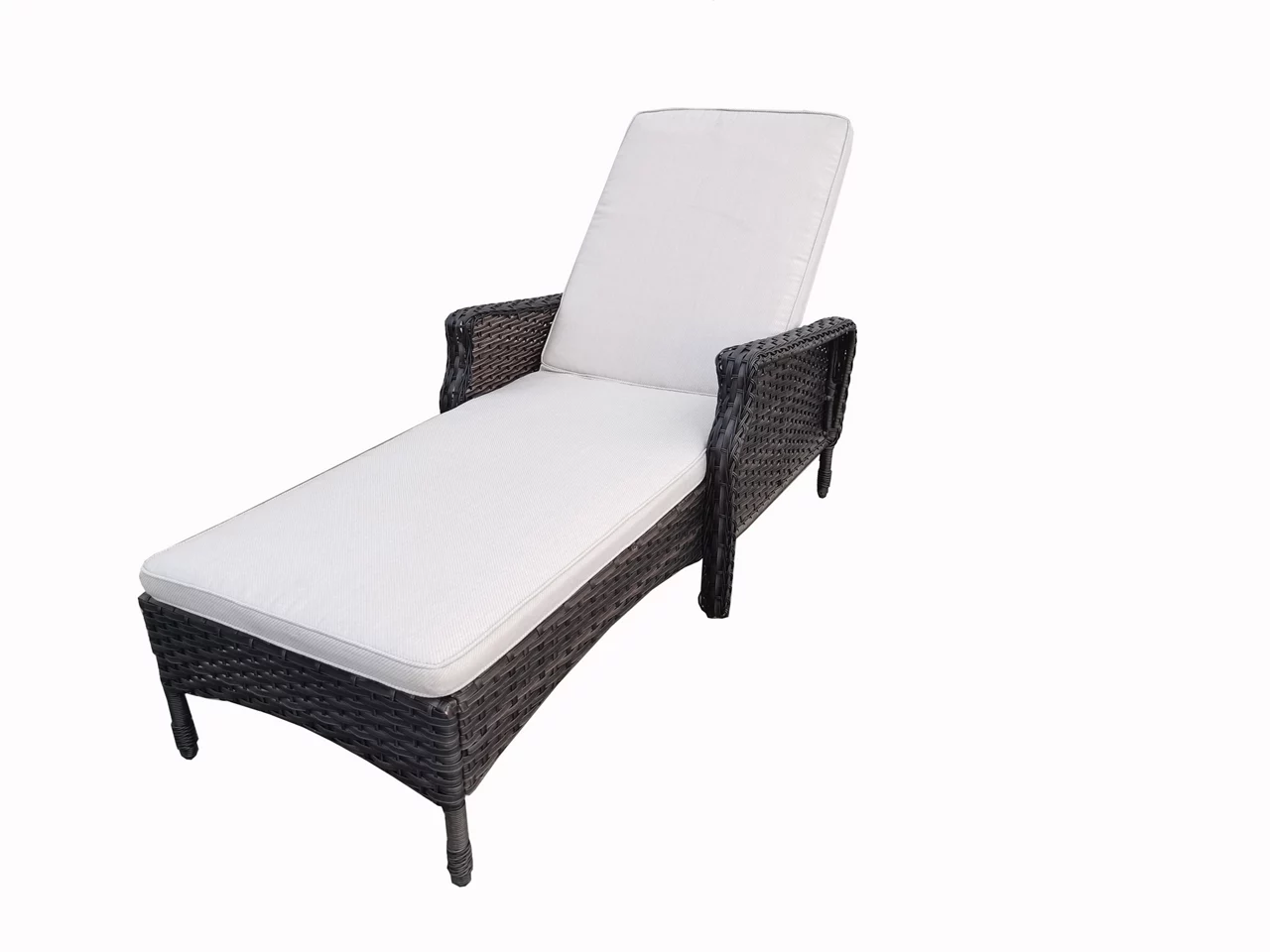 Real Living Rockbridge All-Weather Wicker Cushioned Patio Lounge - Image 2