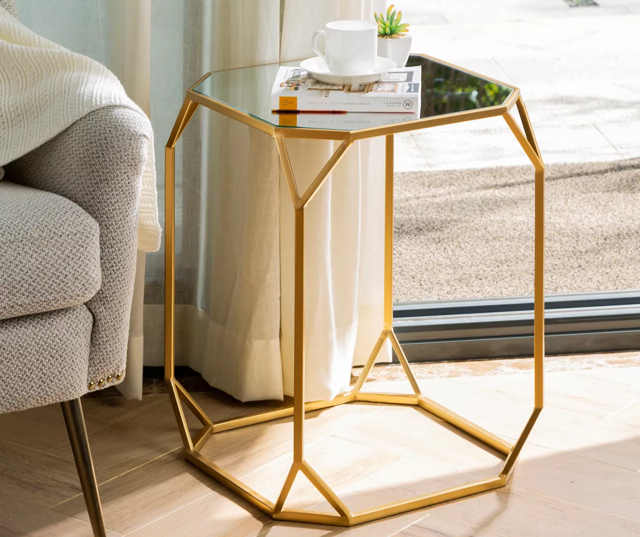 Gold Glass Top 2-Piece Nesting Side Table Set - Image 5