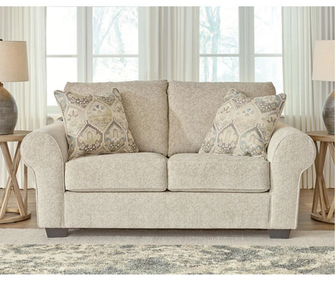 Haisley Ivory Loveseat - Image 5